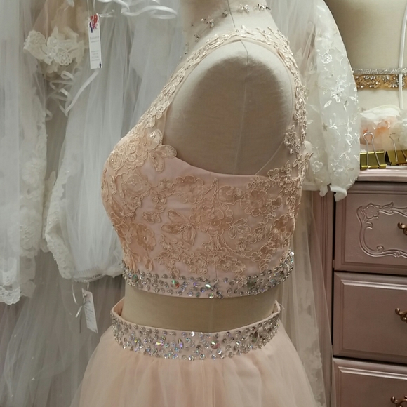 Homecoming dress - Picture 4 of 8